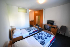  Guest House Duje  Сплит